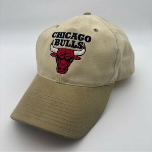 Vintage Chicago Bulls NBA Licensed Plain Logo SnapBack Hat Tan